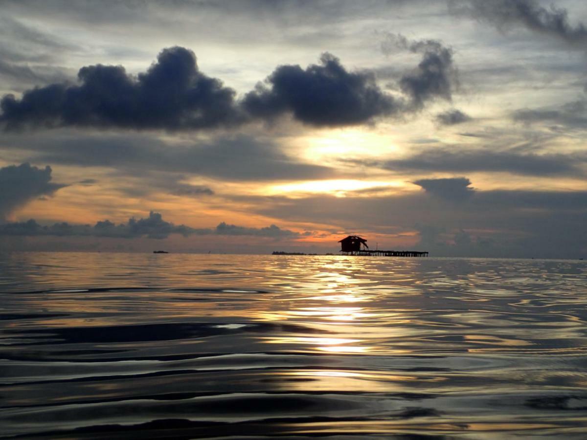 Blue Coral Homestay Karimunjawa Exteriér fotografie